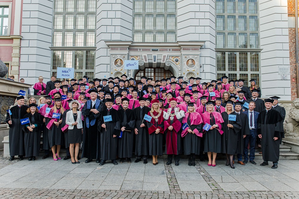 gradaucja mba dwor artusa